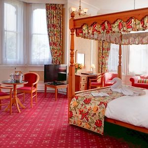 Four Poster Suite